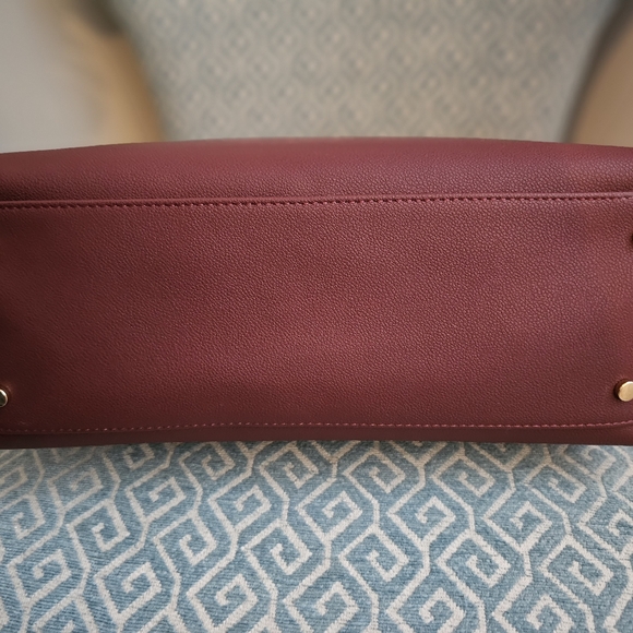 Love and Lore purse - Picture 4 of 10